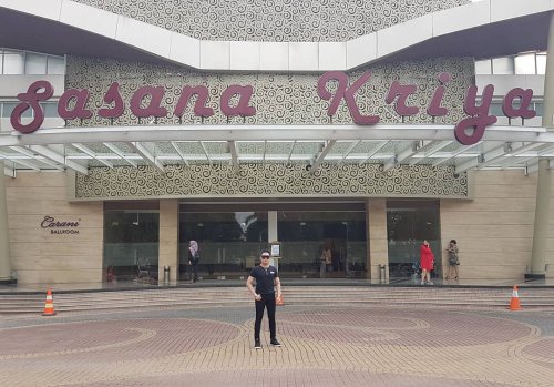 Gedung Sasana Kriya Taman Mini