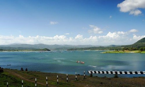 1. Waduk Wadaslintang, 2. Waduk Malahayu, 3. Waduk Rawa Pening, 4. Waduk Sempor, 5. Waduk Jatibarang, Top 5+ Referensi Wisata Danau di Daerah Jawa Tengah Yang Sangat Indah, Cantik dan Terkenal