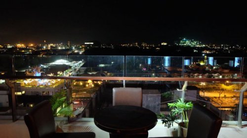 Top 6+ Referensi Cafe Romantis di Daerah Batam Ini Cocok Untuk Ngedate Bareng Pasangan