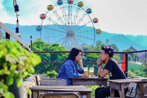 1. Kopi Letek, 2. Kedai Joni, 3. Gulo Kopi Cafe, 4. Van Hoven Coffee Resto, 5. Pilot Cafe, 6. Sota Kedai, Top 6+ Referensi Tempat Ngopi Paling High Recommended di Kota Batu Ini Enak dan Bikin Nagih!