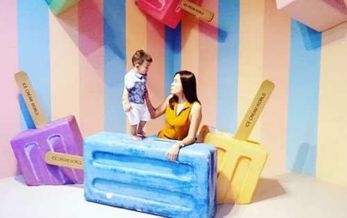 Mengenal Ice Cream World Bali, Spot Foto Seru di Pantai, Spot Foto yang Kekinian, Berbaring di Kolam Penuh Permen M&amp;M, Spot Foto Es Krim Raksasa, Menikmati Es Krim Gelato, Dituduh Plagiat dari Museum of Ice Cream di Amerika, Rute Menuju ke Lokasi, Ice Cream World Bali, Wisata Foto Selfie di Pulau Dewata