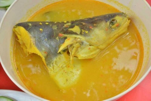 1. Gulai Ikan Patin, 2. Asam Pedas Ikan Baung, 3. Mie Sagu&nbsp;, 4. Ikan Asap, 5. Gulai Belacan, 6. Mie Lendir, 7. Sup Ikan Batam, 8. Asidah, 9. Lempok Durian, 10. Roti Jala Kari Ayam, 11. Cincalok, 12. Nasi Lemak, Top 12+ Rekomendasi Makanan Khas Daerah Riau Yang Kenikmatannya Bikin Jatuh Cinta, Wajib Untuk Dicoba
