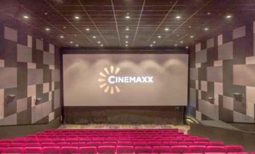 1. Cinemaxx Lippo Plaza, 2. Jamtos XXI, 3. Transmart Jambi XXI, 4. Cinema XXI WTC, 4 Daftar Pilihan Bioskop Terkenal dan Fasilitas Lengkap di Jambi Yang Siap Memanjakan Waktu Luangmu