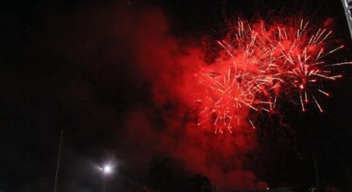 1. Alun-Alun Hanggawana, 2. Pantai Alam Indah, 3. Taman Rakyat Slawi (Trasa), 4. Monumen Gerakan Banteng Nasional (GBN), 5. Pemandian Air Panas Guci, 6. Pantai Purwahamba Indah (Purin), Menyambut Malam Tahun Baru 2025 di Tegal, Kunjungi 6 Tempat Berikut Ini