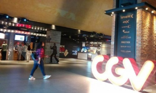 1. CGV PTC Mall, 2. CGV Transmart, 3. Opi Mall XXI, 4. International Plaza XXI, 5. Palembang Square XXI, Top 5+ Daftar Pilihan Bioskop Paling Hits di Daerah Palembang, Lengkap Beserta Harga Tiketnya