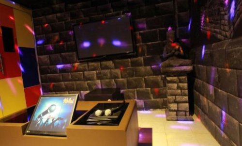 Top 10+ Daftar Pilihan Tempat Karaoke Paling Recommended di Daerah Surabaya, Dengan Fasilitas Terbaik