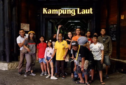 Kampung Laut Semarang: Restoran Apung Paling Pas Untuk Family Time
