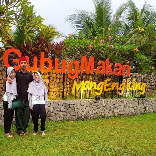 Daftar Harga Menu, Jalan Menuju Lokasi, Fasilitas, Review Mang Engking Citra Raya, Mang Engking Citra Raya, Restoran Paling Familiable