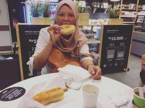 1. IKEA Cafetaria, 2. Raja Kepiting, 3. Kushiya Monogatari, 4. Steak 21, 5. Pigzzza, 6. Waroeng Sunda, 7. Conblock, 8. RM. Putera Lombok, 9. Sarang Oci Flavor Bliss, 10. Bandar Djakarta, Top 10+ Rekomendasi Tempat Makan Enak di Alam Sutera Yang Murah dan Bisa Untuk Keluarga