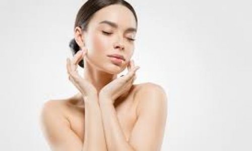 2. The Aesthetic Dental &amp; Skin Clinic, 3. Ella Skin Care, 4. Miracle Aesthetic Clinic Kemang, 5. Klinik Kecantikan Orchidee de Beaute, 6. Jakarta Skin Center, 7. Ovela Aesthetic Clinic, 8. Youth &amp; Beauty Clinic, 9. Klinik RNH, 10. Aveia Clinic, 11. Gloskin Aesthetic &amp; Skin Care, 12. GLAFIDSYA AESTHETIC CLINIC JAKARTA, Liburan Anti Kusam, 10 Daftar Klinik Kecantikan di Wilayah Jakarta Selatan Ini Bisa Jadi Solusinya