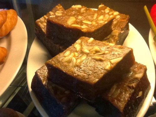 Top 10+ Referensi Jajanan dan Kue Khas Daerah Ambon Yang Lezat, Manakah Yang Ingin Kalian Coba?