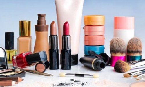 Top 10+ Toko Kosmetik di Samarinda, Harga Murah!