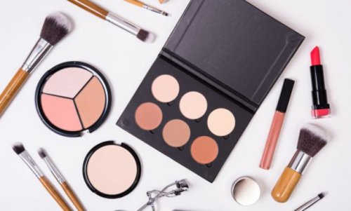 Top 10+ Daftar Toko Kosmetik di Malang, Buka Jam Berapa?