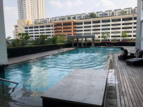 1. Thamrin Executive Residence, 2. Apartemen Capitol Suites, 3. Anandamaya Residence, 4. Capitol Park Residence, 5. Mitra Oasis Residence, 6. Salemba Residence, 7. Apartemen Pavilion, 8. Green Pramuka City, 9. Park Royale Apartment, 10. Menteng Square Tower B, Top 10+ Pilihan Sewa Apartemen di Jakarta Pusat Yang Lokasinya Strategis Lengkap dan Murah