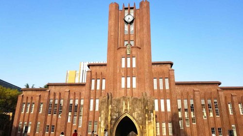 1. Universitas Tokyo, 2. Universitas Kyoto, 3. Institut Teknologi Tokyo, 4. Universitas Waseda, 5. Universitas Osaka, 6. Universitas Keio, 7. Universitas Tohoku, 8. Universitas Kyushu, 9. Universitas Hokkaido, 10. Universitas Kobe, 11. Universitas Sains Tokyo, 12. Tokyo Metropolitan University, 13. Universitas Kedokteran dan Gigi Tokyo, 14. Universitas Kanazawa, 15. Universitas Chiba, Daftar Universitas di Jepang, Manakah Yang Memberikan Beasiswa 100% dan Banyak Mahasiswa Indonesia?