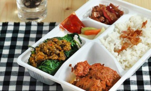 1. ABA Catering, 2. Catering Usaha Muda, 3. Rafika Catering, 4. Metasari Catering, 5. Sriwijaya Catering, 6. Running Bento, 7. Catering Wulandari, 8. Citarasa Catering, 9. Dapur Khansa, 10. Fifin Catering, Top 10+ Referensi Catering Terdekat di Kota Palembang, Manakah Yang Pilihan Menunya Paling Bervariasi?