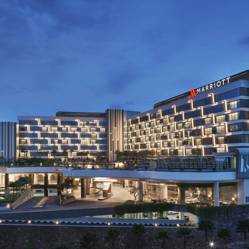 Yogyakarta Marriott Hotel, Akomodasi Mewah Bintang Lima di Dekat Jalan Besar dan Sebelah Mall
