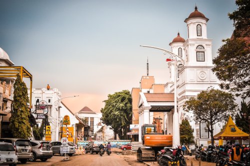 Aktivitas Keluarga di Kota Lama Semarang: Rute Santai Seharian, Spot Jeda, dan Estimasi Biaya