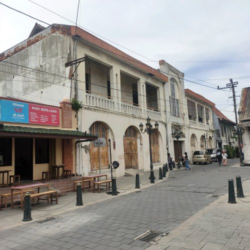 Top 7+ Aktivitas Keluarga Kota Lama Semarang saat Weekend Sore: Rute Jalan, Budget, dan Spot Foto Anak