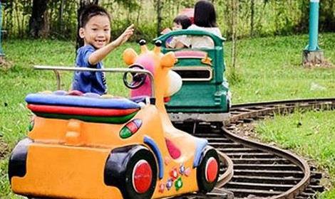 1. Science Garden Sentul, 2. Alam Fantasia, 3. Taman Budaya Sentul, 4. Taman Patung dan Taman Bambu Ecoartpark, 5. Air Terjun Bidadari, 6. Hutan Pinus Gunung Pancar, 7. Jungleland, 8. Pemandian Air Panas Gunung Pancar, 9. Goa Agung Garunggang, 10. Pasar Ah Poong, Top 10+ Tempat Wisata di Sentul yang Wajib untuk Dikunjungi