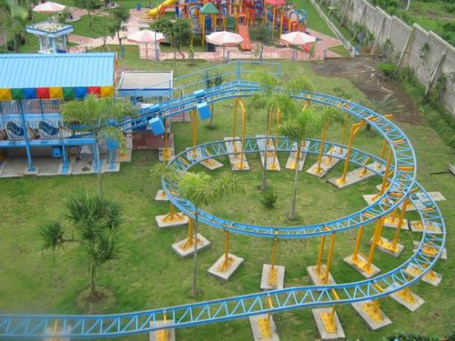 1. Atlantic Dreamland, 2. Kopeng, 3. Rawa Pening, 4. Pemandian Air Alam Muncul, 5. Bukit Cinta, 6. Gunung Merbabu, 7. Tlogo Plantantion, 8. Pondok Wisata Umbul Sidomukti, 9. Agrowisata Salib Putih, 10. Air Terjun Umbul Songo, Yuk berkunjung ke 10 Tempat Wisata di Salatiga Ini