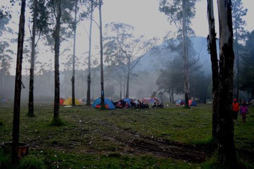Top 10+ Tempat Camping di Bandung yang Bagus dan Indah