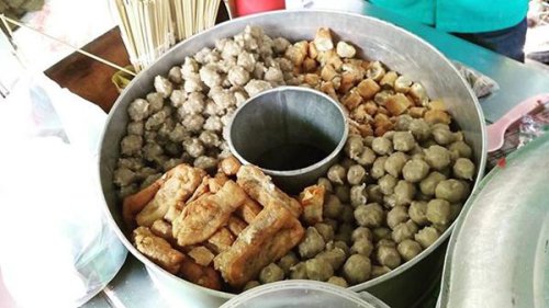 Top 10+ Jajanan Khas Surabaya yang Enak dan Bikin Nagih