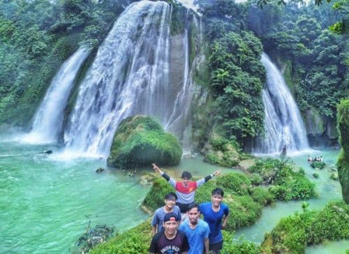 1. Curug Cikaso, 2. Pantai Ujung Genteng, 3. Pantai Pelabuhan Ratu, 4. Goa Buniayu, 5. Sungai Citarik, 6. Curug Awang, 7. Situ Gunung, 8. Pantai Cibangban, 9. Taman Nasional Gunung Halimun Salak, 10. Taman Rekreasi Selabintana, Top 10+ Tempat Wisata di Sukabumi yang Cocok Buat Liburan