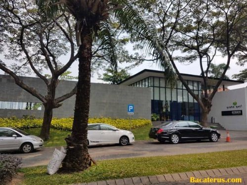 Lokasi, Suasana, Menu, Kenapa tempat ini worth untuk dikunjungi?, Redback Specialty Coffee, Ngopi Cantik di Lapangan Golf