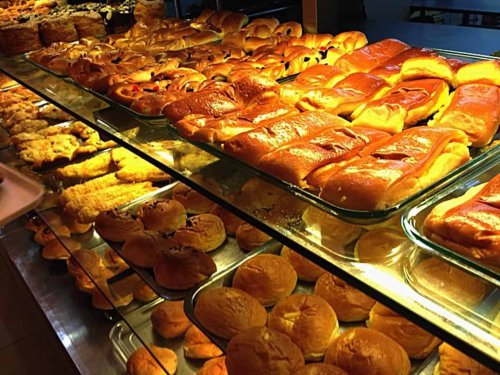 Top 10+ Toko Kue di Jakarta yang Enak &amp; Wajib untuk Dikunjungi