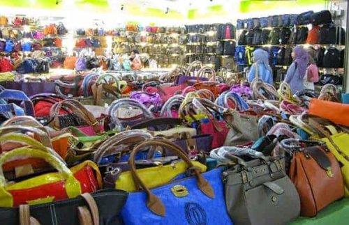 Top 10+ Tempat Belanja Murah di Surabaya yang Wajib Dikunjungi