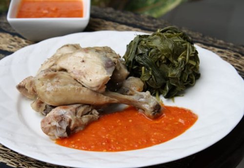 1. Ayam Pop, 2. Nasi Kapau, 3. Gajeboh, 4. Kalio Baluik, 5. Palai Rinuak, 6. Lamang Tapai, 7. Lompong Sagu, 8. Sala Lauak, 9. Gulai Itiak, 10. Bubur Kampiun, Top 10+ Makanan Khas Sumatera Barat yang Sangat Lezat