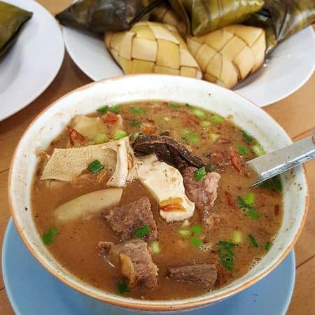 Top 7+ Tempat Makan Coto Makassar di Surabaya yang Wajib Dicoba