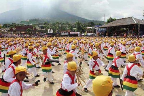 4 Tarian Tradisional Khas Maluku Utara yang Sangat Indah