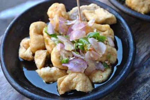 1. Tahu Gejrot Wardi, 2. Empal Gentong Amarta, 3. Nasi Jamblang Ibad Otoy, 4. Tomodachi Steak &amp; Seafood, 5. Bubur M. Toha, 6. Gado-gado Ampera, 7. Bakso Tengkleng Mas Bambang, 8. H. Moel Seafood, 9. Bubur Sop Ayam Mang Kapi, 10. Nasi Lengko Haji Barno, Top 10+ Tempat Makan Enak di Cirebon yang Siap Menggoyang Lidah