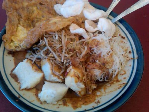 Top 10+ Tempat Makan Ketoprak yang Paling Enak di Bandung