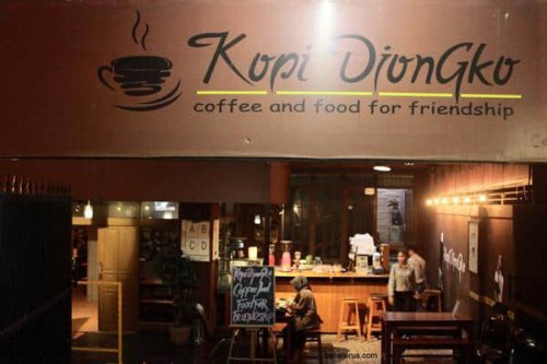 Ambience Outdoor, Ambience Indoor, Food, Drinks, Parking Lot, Mushola, Address, "Kopi Djongko", Tempatnya Kopi Enak Untuk Wargi Cimahi