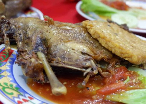 Top 8+ Tempat Makan Bebek yang Paling Enak di Bandung