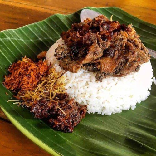 Mau Wisata Kuliner di Gresik? Yuk, Coba 10 Makanan Khas Ini