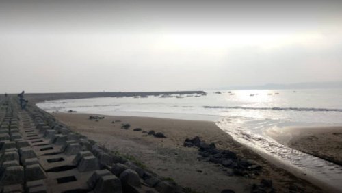1. Pantai Cikembang, 2. Pantai Minajaya, 3. Pantai Cipatuguran, 4. Pantai Cicaladi, 5. Pantai Batu Bintang, 6. Pantai Geopark Ciletuh, 7. Pantai Citepus, 8. Pantai Karang Hawu, Top 8+ Pantai di Sukabumi yang Wajib Dikunjungi Saat Liburan