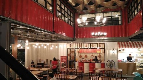 1. Sosmed Caf&eacute;, 2. Garden Caf&eacute;, 3. Ismud Park, 4. Lekker Urban Food House, 5. Desadesa Resto, 6. Stage Caf&eacute;, 7. Havana Caf&eacute;, 8. Jalan Semarang, 9. The Edge Restaurant, 10. Sowe Restaurant &amp; Lounge, Top 10+ Tempat Makan Unik di Medan yang Menarik untuk Dikunjungi