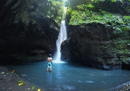 Mau Wisata Alam? Kunjungi 10 Air Terjun di Banyuwangi Ini!