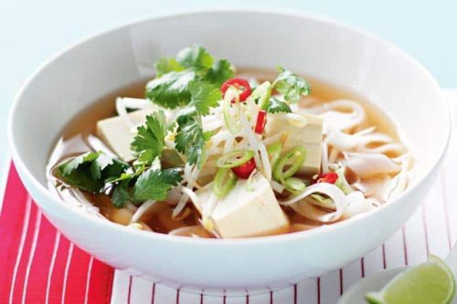 Inilah 10 Makanan Khas Vietnam yang Unik dan Lezat