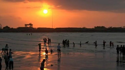 Wisata Bahari di Jawa Timur, Kunjungi 8 Pantai di Probolinggo!