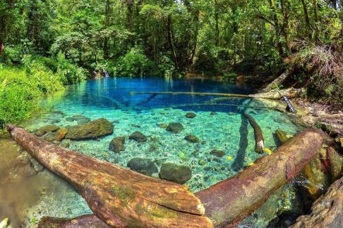 Top 10+ Danau Terindah dan Eksotik di Indonesia yang Penuh Pesona