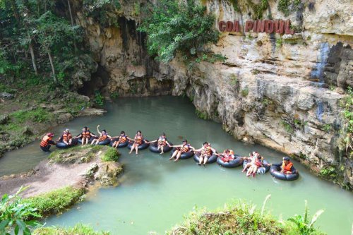1. Air Terjun Kedung Kandang, 2. Goa Pindul, 3. Embung Nglanggeran, 4. Pantai Ngrenehan, 5. Museum Kayu Wanagama, 6. Geosite Ngingrong, 7. Desa Wisata Klayar, 9. Kalisuci Cave Tubing, 9. Air Terjun Sri Gethuk, 10. Goa Tanding, Top 10+ Tempat Wisata di Wonosari dengan Pemandangan Indah