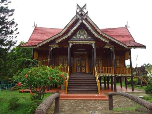 Inilah 2 Rumah Adat Jambi yang Penuh dengan Keunikan