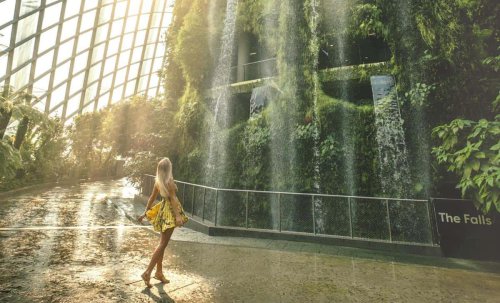 Inilah 10 Negara yang Ramah untuk Traveler Wanita