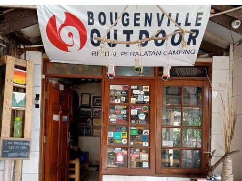 Top 10+ Rekomendasi Tempat Penyewaan Alat Camping di Bandung