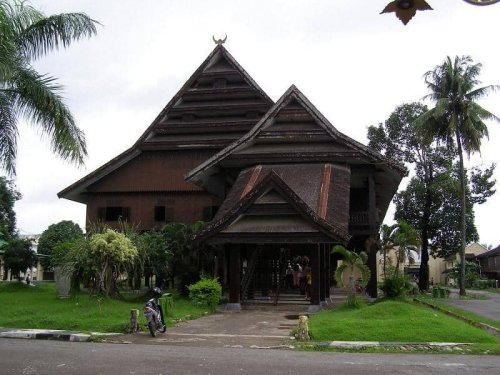 4 Rumah Adat Asal Sulawesi Selatan yang Sangat Unik